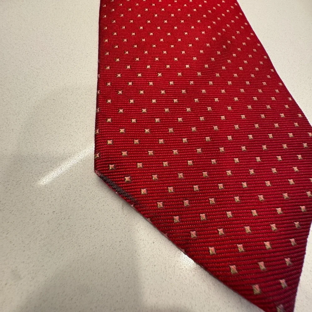 Brooks Brothers Makers Tie‎ Red Polkadot Old Money Necktie Quiet Luxury Designer